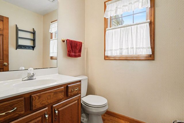 51531 James Lawrence Parkway, Granger, IN 46530