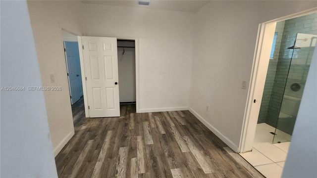 2174 NE 182nd St, North Miami Beach, FL 33162