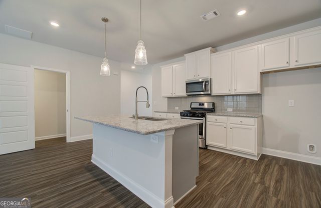 95 Avian Way, Auburn, GA 30011