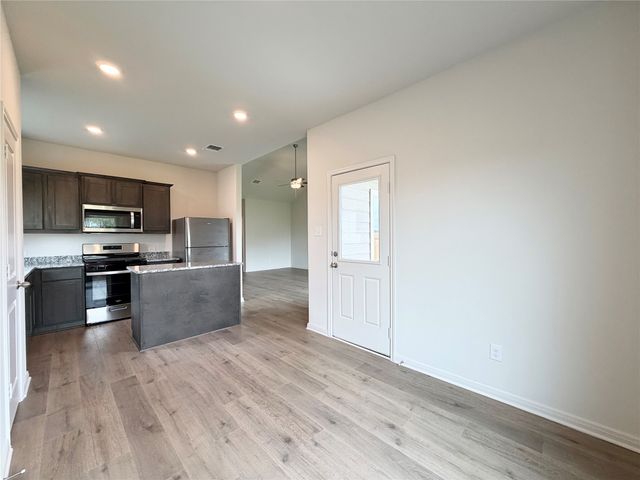 13404 Gitty Up Circle, Cresson, TX 76035