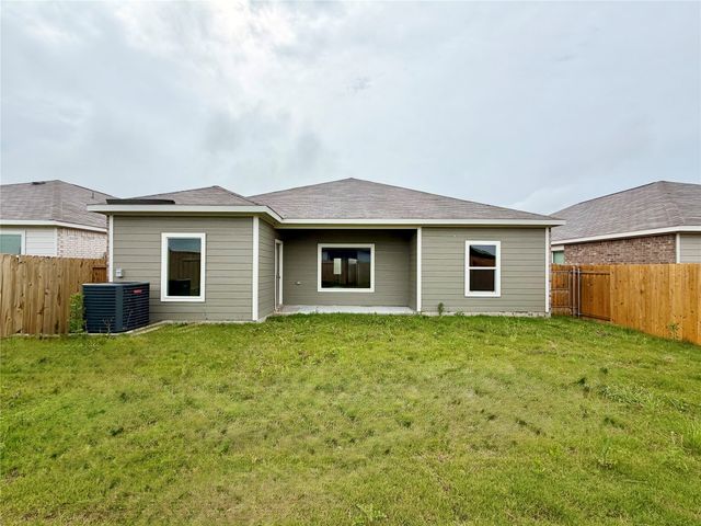 13404 Gitty Up Circle, Cresson, TX 76035