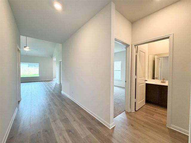 13404 Gitty Up Circle, Cresson, TX 76035