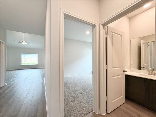 13404 Gitty Up Circle, Cresson, TX 76035
