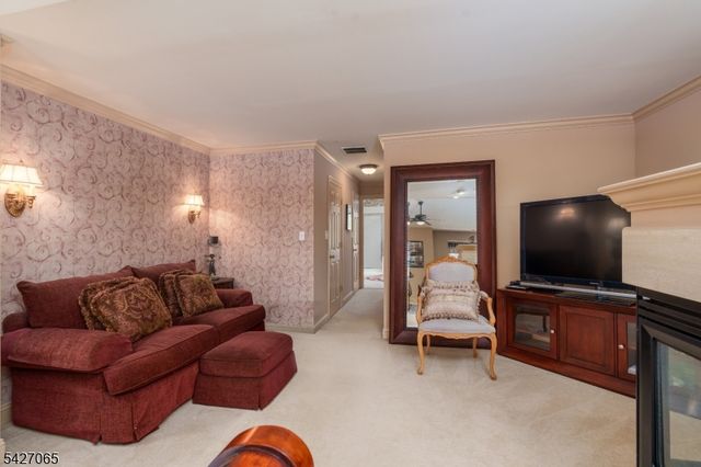 59 Spring Hill Cir, Wayne Twp., NJ 07470