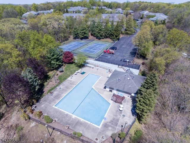 59 Spring Hill Cir, Wayne Twp., NJ 07470