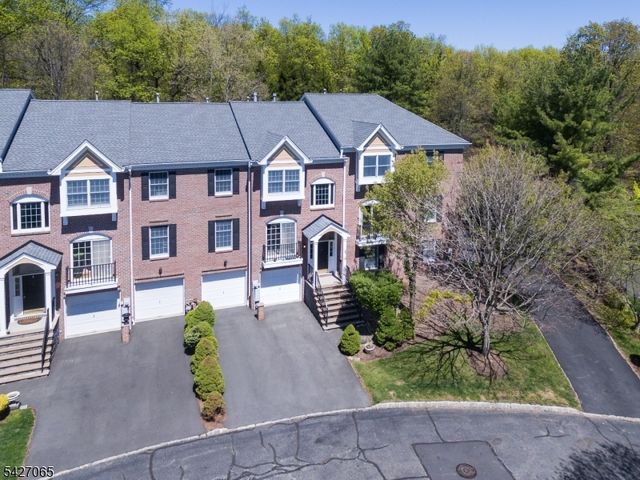 59 Spring Hill Cir, Wayne Twp., NJ 07470