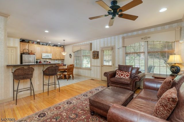 59 Spring Hill Cir, Wayne Twp., NJ 07470