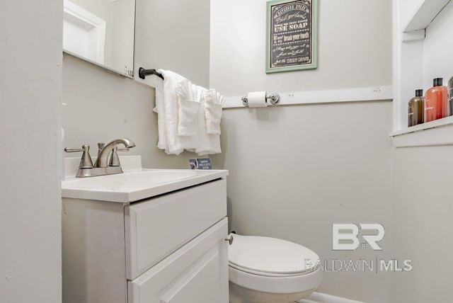 402 Michigan Avenue, Mobile, AL 36604