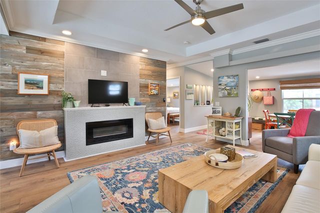 1681 8TH STREET, Sarasota, FL 34236