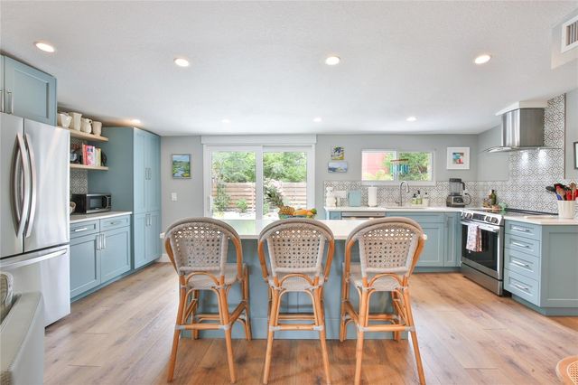 1681 8TH STREET, Sarasota, FL 34236