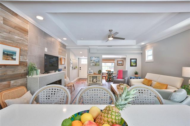 1681 8TH STREET, Sarasota, FL 34236