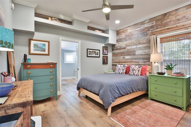 1681 8TH STREET, Sarasota, FL 34236