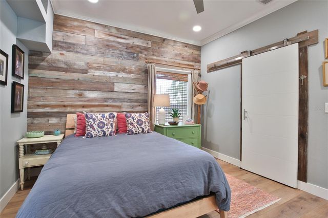 1681 8TH STREET, Sarasota, FL 34236