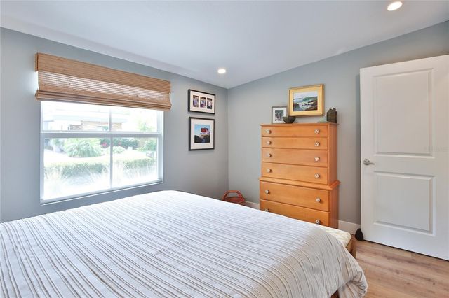 1681 8TH STREET, Sarasota, FL 34236