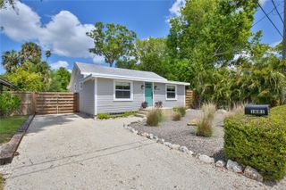 1681 8TH STREET, Sarasota, FL 34236