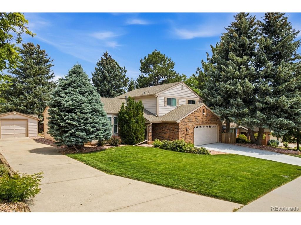 7658 Quail St, Arvada, CO 80005
