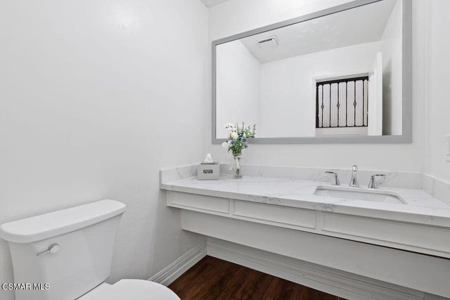 4227 Park Alisal, Calabasas, CA 91302