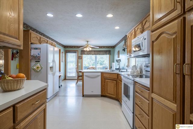 13502 Camden Avenue, Omaha, NE 68164