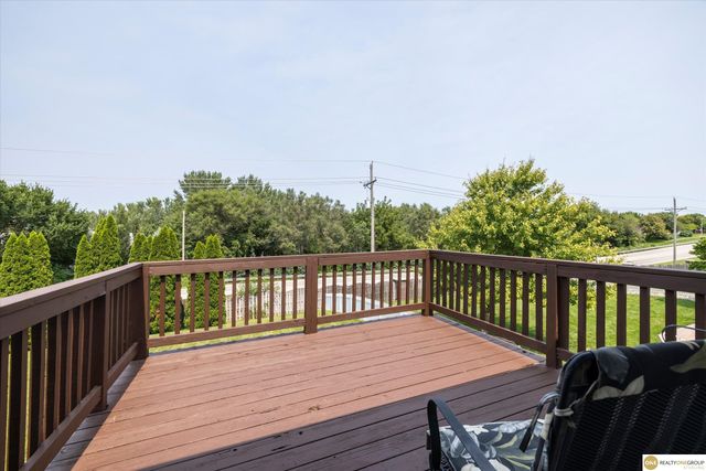 13502 Camden Avenue, Omaha, NE 68164