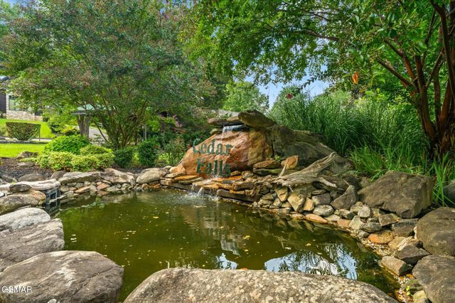 2746 Cedar Falls Way, Sevierville, TN 37862