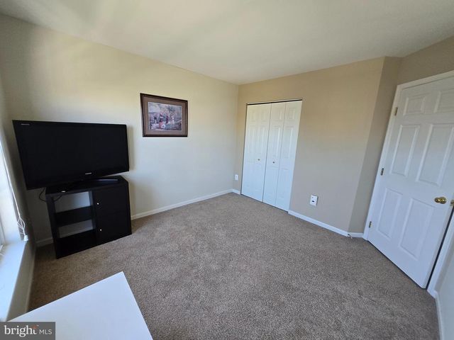226 KULP DR, Perkasie, PA 18944