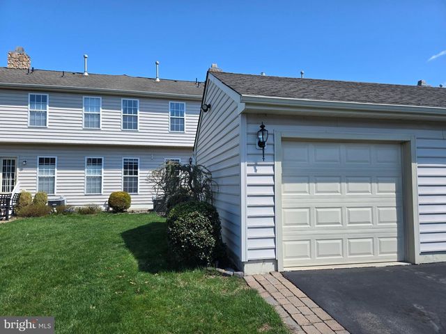 226 KULP DR, Perkasie, PA 18944