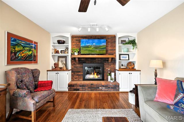 166 Saddleford Drive, Chesterfield, MO 63017