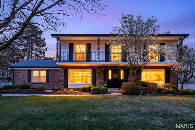 166 Saddleford Drive, Chesterfield, MO 63017