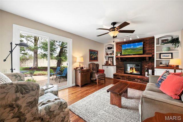 166 Saddleford Drive, Chesterfield, MO 63017