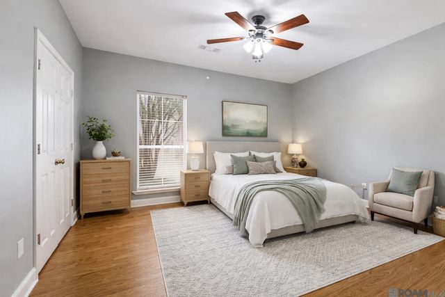 10375 Old Field Rd, St Francisville, LA 70775