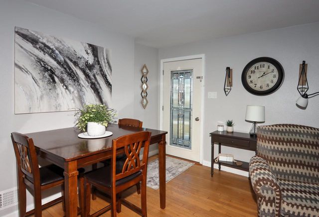 2125 Fairmont STREET, Manitowoc, WI 54220