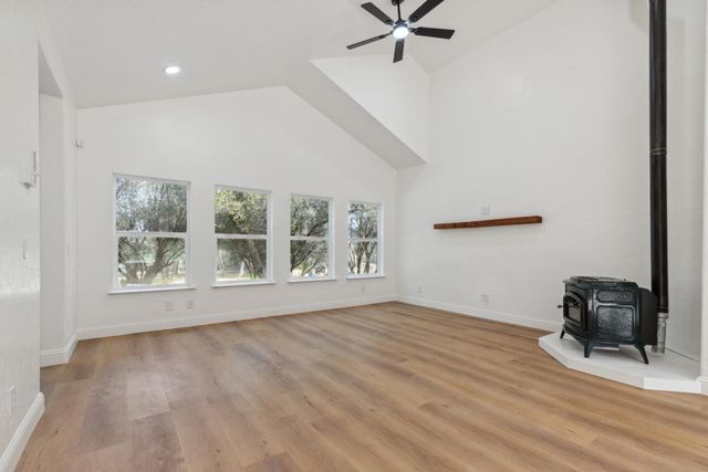 47684 Willow Pond Way, Coarsegold, CA 93614