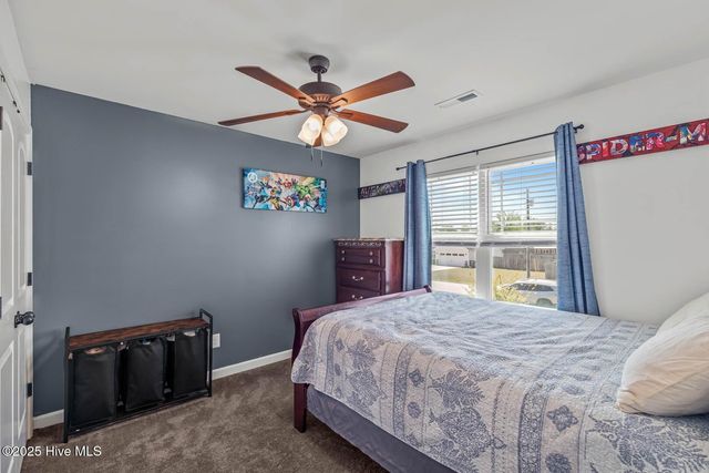 111 Barnhouse Road, Jacksonville, NC 28546