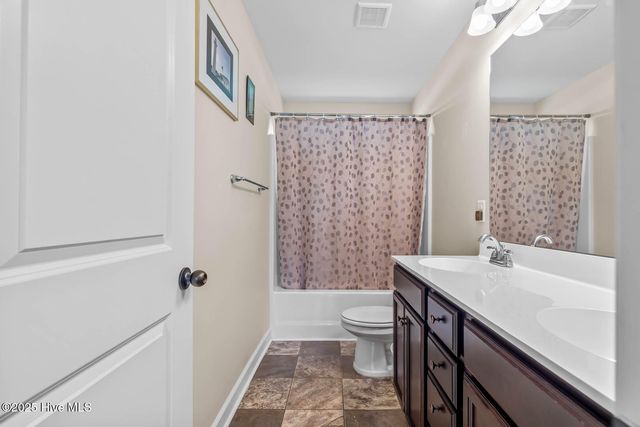 111 Barnhouse Road, Jacksonville, NC 28546
