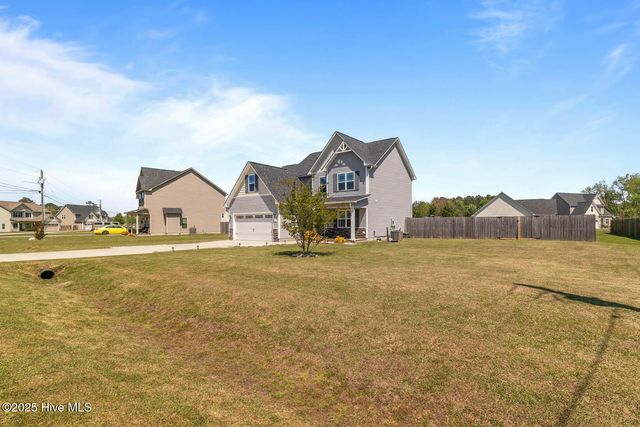 111 Barnhouse Road, Jacksonville, NC 28546