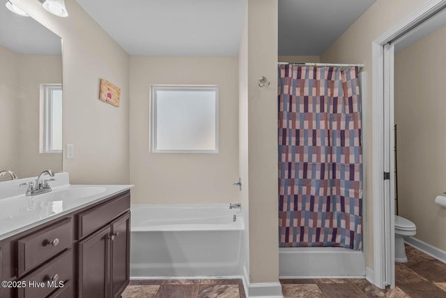 111 Barnhouse Road, Jacksonville, NC 28546