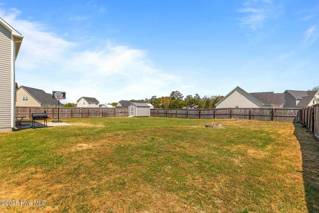 111 Barnhouse Road, Jacksonville, NC 28546