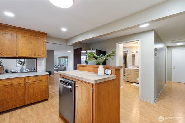 3161 S Discovery Road, Port Townsend, WA 98368