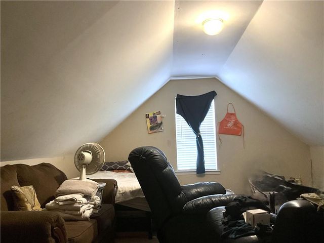242 Pebble Creek Drive, Mcdonough, GA 30253