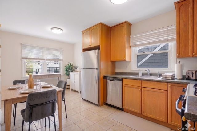 150 Adelphi Avenue 150-152, Harrison, NY 10528