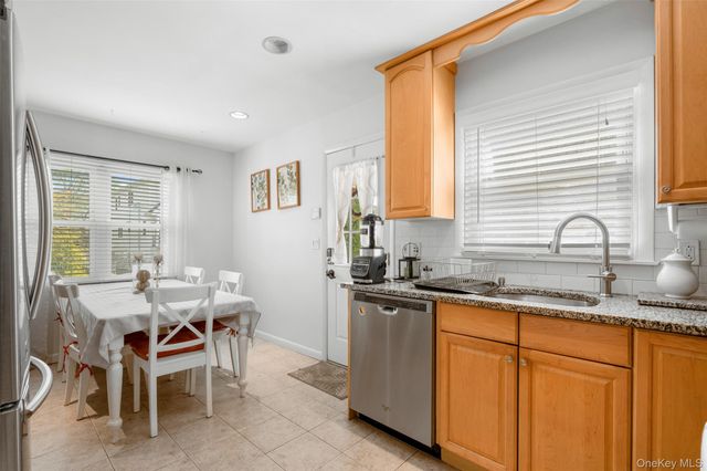 150 Adelphi Avenue 150-152, Harrison, NY 10528
