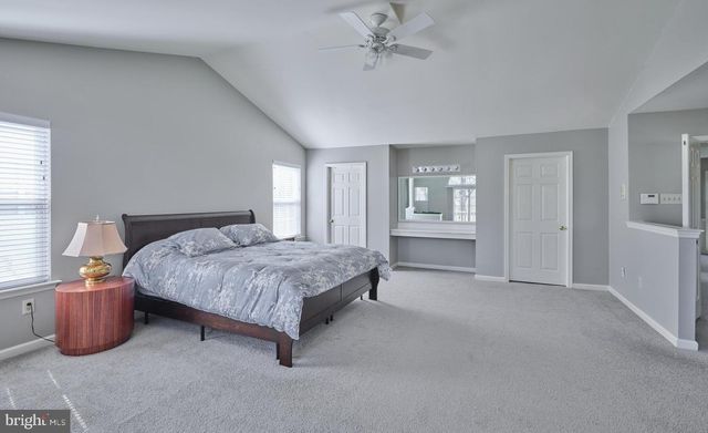 204 RIVERWOODS DR, New Hope, PA 18938