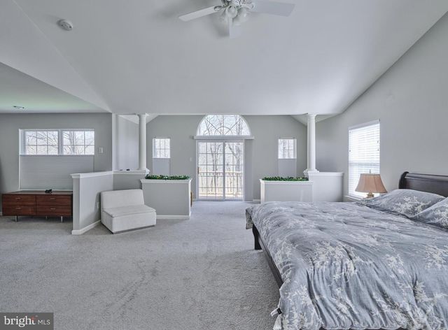 204 RIVERWOODS DR, New Hope, PA 18938