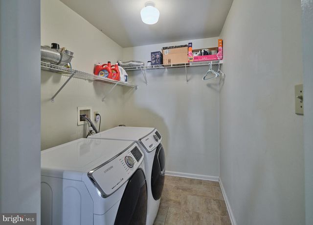 204 RIVERWOODS DR, New Hope, PA 18938