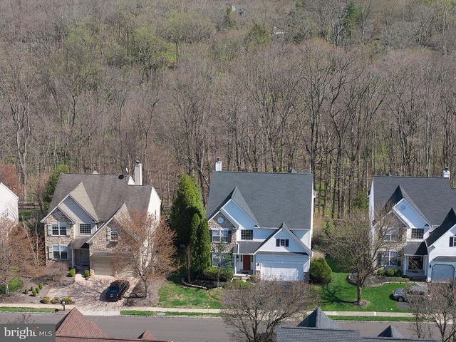 204 RIVERWOODS DR, New Hope, PA 18938