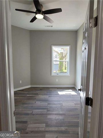 530 James P Brawley Drive, Atlanta, GA 30318