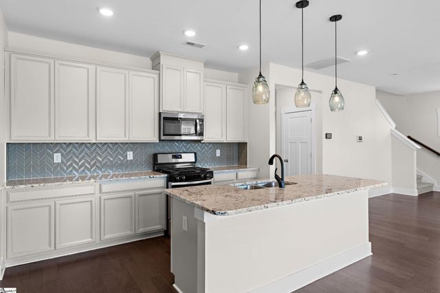 310 Fox Hollow Lane, Pelzer, SC 29669