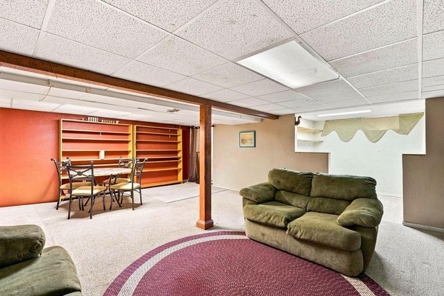 2714 Sunrise ROAD, Racine, WI 53402