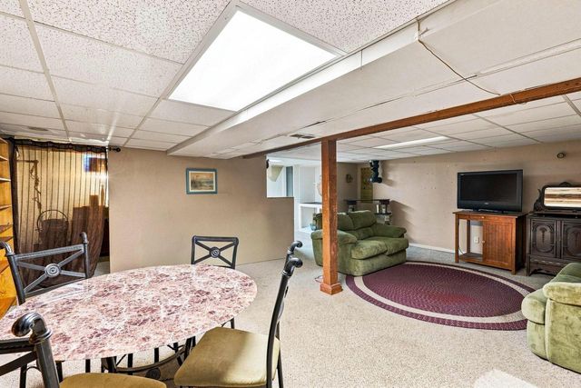 2714 Sunrise ROAD, Racine, WI 53402