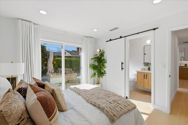 992 Hibiscus Lane, San Jose, CA 95117